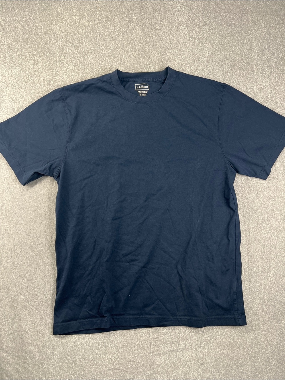 L.L. Bean Men's Dark Navy Short Sleeve Crew Tee Medium